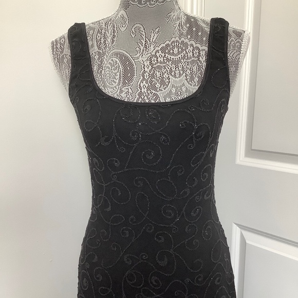 Vintage Cache Sleeveless Black fully Beaded Long Evening Gown, Size M - Picture 11 of 15